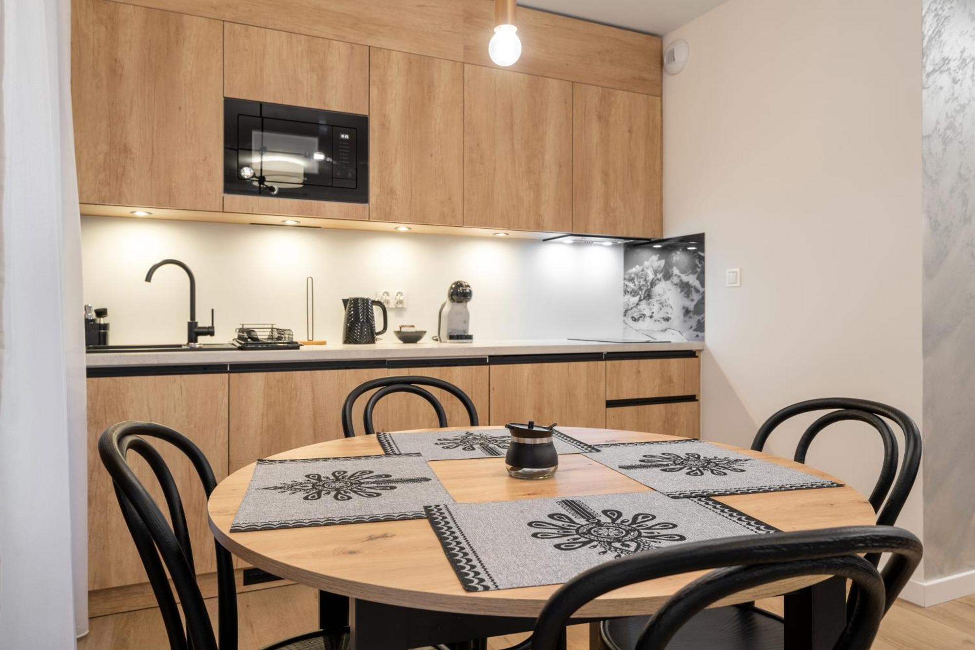 Rentplanet - Apartamenty Zakopianskie Закопане Экстерьер фото